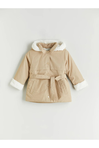 LC Waikiki Kapüşonlu Kız Çocuk Mont