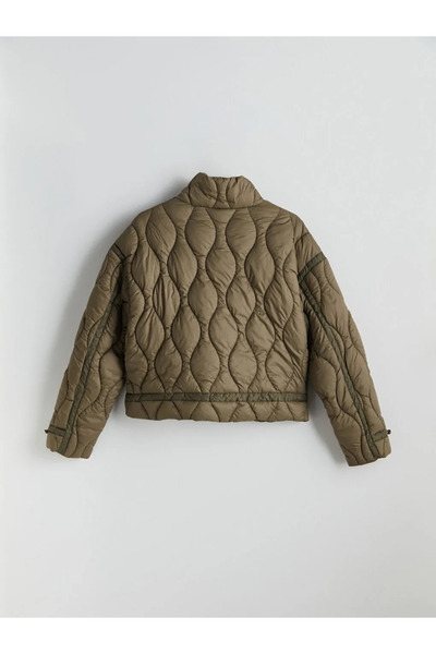 LC Waikiki Dik Yaka Kapitone Kadın Şişme Mont