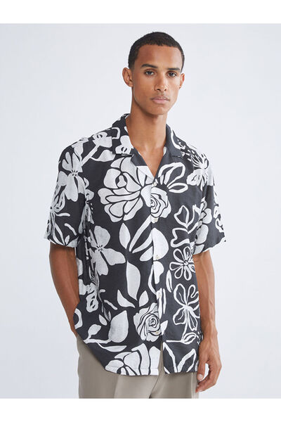 LC Waikiki Cămașă pentru bărbați din viscoză cu mânecă scurtă, cu guler resort, cu model, negru