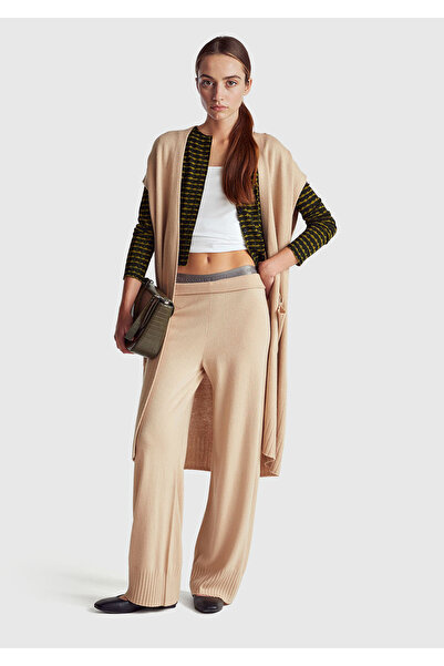 United Colors of Benetton Women's Khaki Green Viscose Blend All over Patterned Buttoned Cardigan