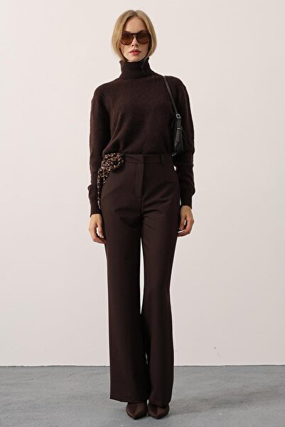 VAGGON Women's Brown Button Closure Double Pocket Palazzo Pants Vs01410