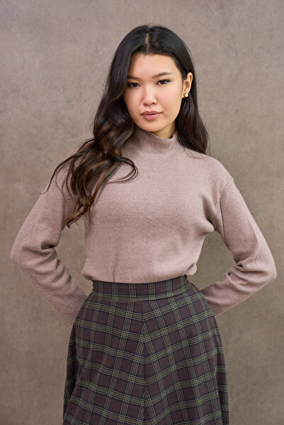 KÜÇÜĞÜM BUTİK Beige High-Necked Badi