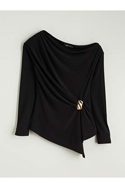 LC Waikiki Siyah Kayık Yaka Büzgülü Bluz