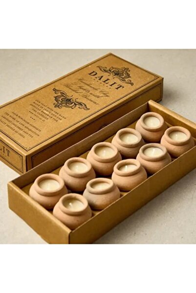 Handmade Lumanari din ceara de albine lucrate manual in suporturi teracota