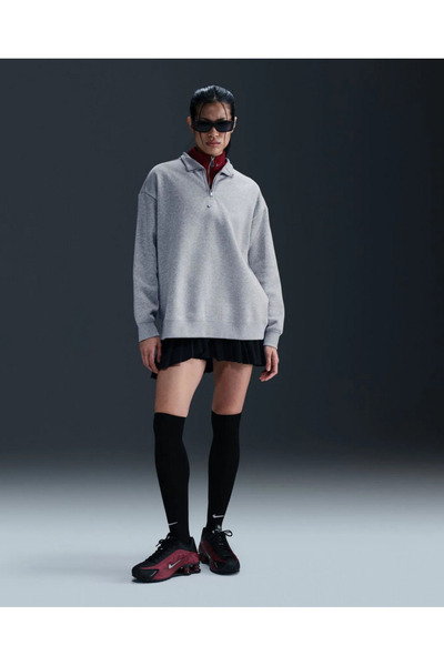 Nike Спортивний одяг Флісова кофта з 1/4-застібкою та вільним кроєм Kadın (yo...