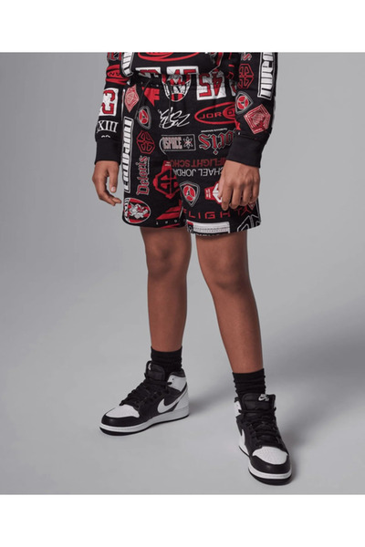 Nike شورت أطفال قطني بدون شرائط من جوردان بنمط أسود وأحمر 95D743