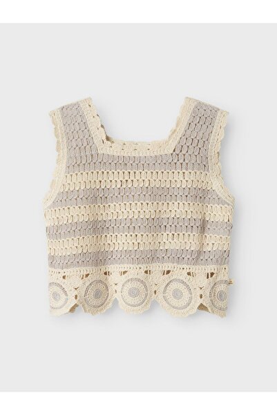 Lil' Atelier Strickweste Karreeausschnitt