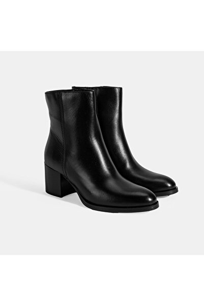 Desa Kadın Siyah Kalın Topuklu Deri Bot