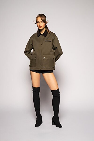 Thalure Women's Khaki Velvet Collar Gabardine Jacket with Flap Pockets