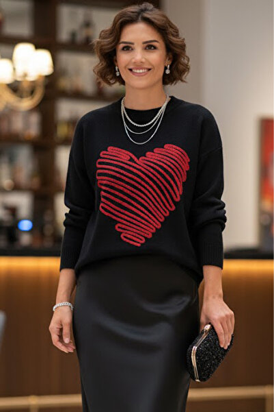 Nevin Kaya Moda Black Heart Sweater