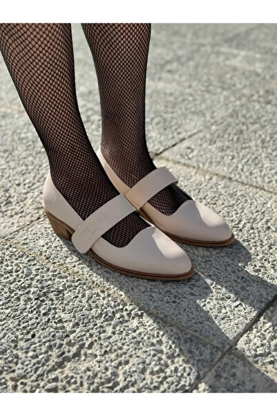 LOVE SHINE Alvesta Large Size Wooden Heeled Strappy Women's Shoes Stylish and Comfortable Style
