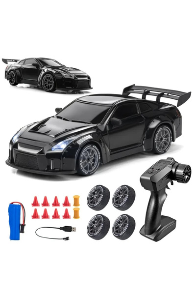 Generic Nissan Siyah GTR 1:24 Drift 4X4 Şarjlı RC Uzaktan Kumandalı 20 Km/s Hızında Hediyelik Oyuncak
