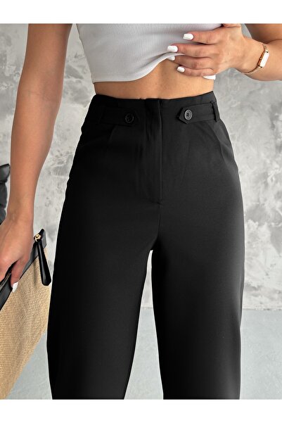 TheyYou Ψηλόμεσο μαύρο υφασμάτινο παντελόνι |   Παντελόνι με ψηλόμεσο σχήμα σε μαύρο χρώμα, συλλογή 2026