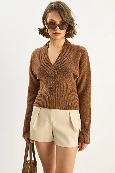 Bianco Lucci Women's V-Neck Waist Fitted Ribbed Knit Sweater 5080 60283586