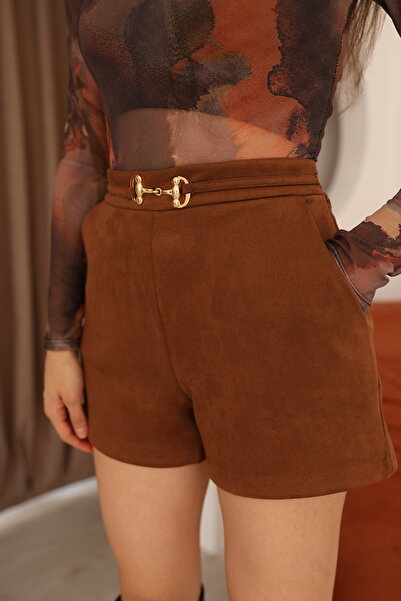 MOVİMENT Kahverengi Süet Toka Kemer Detaylı Mini Şort