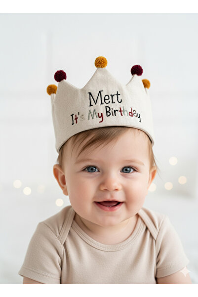 Fiyonka Kişiye Özel İsimli Doğum Günü Tacı - It's My Birthday Doğum Günü Şapkası - Hardal & Bordo Ponponlu