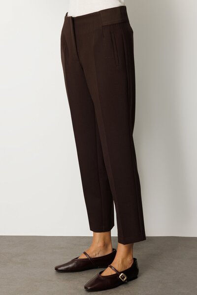 Ekol Beli Kalın Lastikli Dar Paça Pantolon