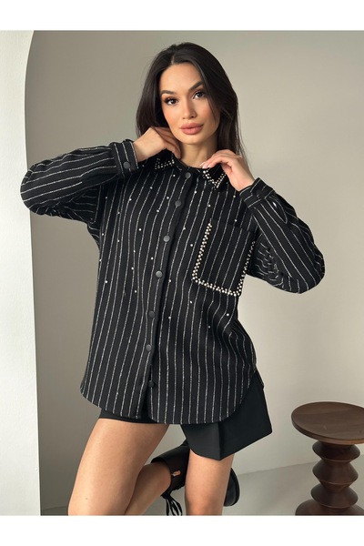 Kırmızı iz Kışlık büyük beden gömlek ceket İnci/Zımba/Taş Detayları (Ön kısım, yaka ve cep çevresinde)