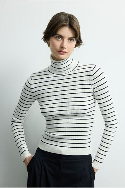 Love My Body Moda Tutkusu Çizgili Balıkçı Yaka Kazak