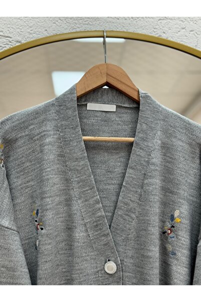 BENAHOLL Ferenya Hollow Buttoned Floral Embroidered Cardigan-Zi̇6248 Gray