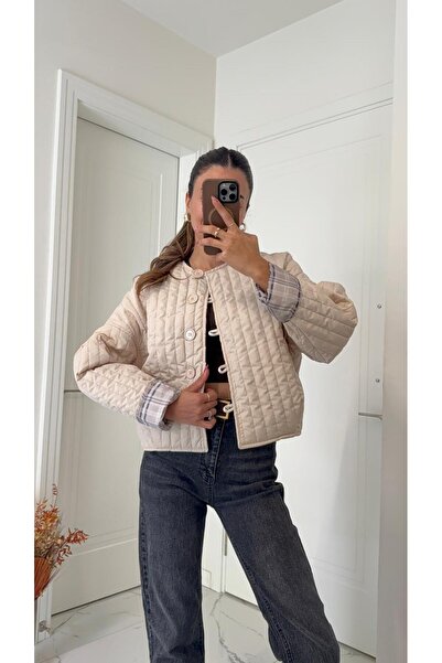 Solie Kol Detaylı - Düğmeli Ekru Kapitone Ceket