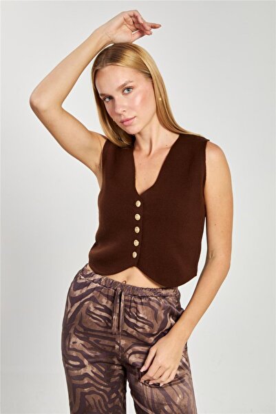 BARRELS AND OIL Women's Buttoned Knit Vest - Bitter Brown
