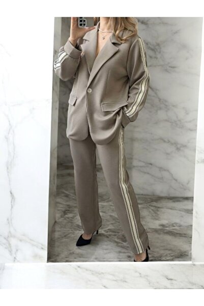 Glamis Viscose suit with modern design and premium comfort