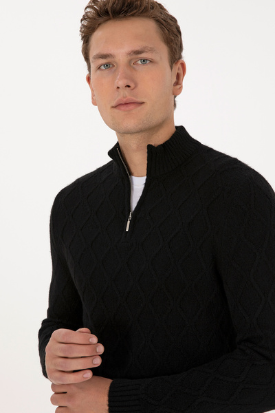 U.S. Polo Assn. Men's Black Sweater 50315035-Vr046