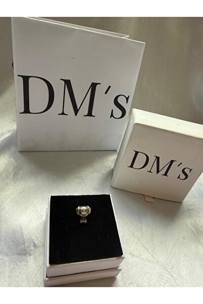 DM’s Silver Kemik ve Köpek Gümüş Charm’ı