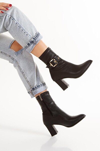 LEYDİ SHOES حذاء نسائي أسود مطاطي من جيسيكا