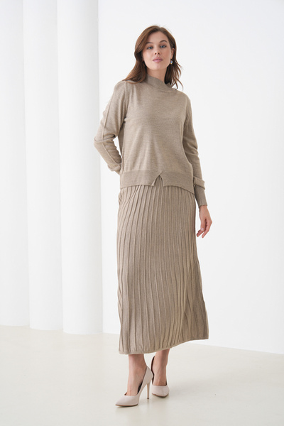 MAMAYAGA Women's Pleated Skirt Sweater V Design Suitable for Hijab Knitted Sweater Skirt Set