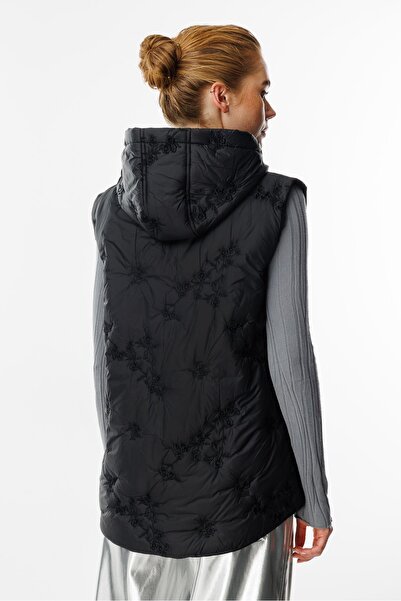 Ghisa KAPİTONE YELEK