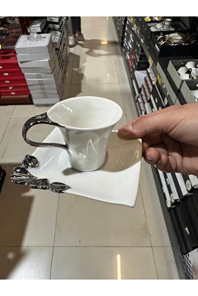 Paçi Silver and Gold Detail Gilded Figure Decorated Coffee Cup Set