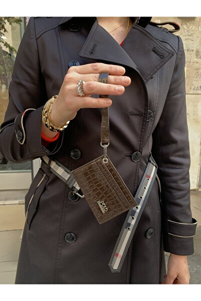 PurpleART Women's Card Holder Shiny Crocodile Patterned Faux Leather Wrist Strap Card Holder 8X12Cm