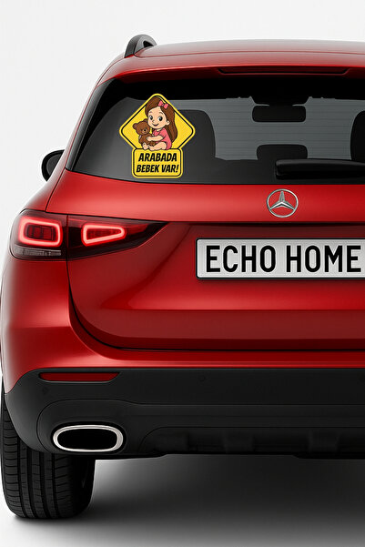 Echo Home ملصق السيارة الخلفية: هناك طفل في السيارة - طفلة مع لعبة وفيونكة وردية