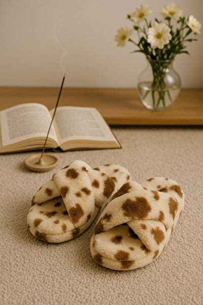 ALB TERLİK AYAKKABI SAN. TİC. LTD. ŞTİ. Women's Plush House Slippers Soft Cross Winter Model - Cross Towel Fabric Slippers
