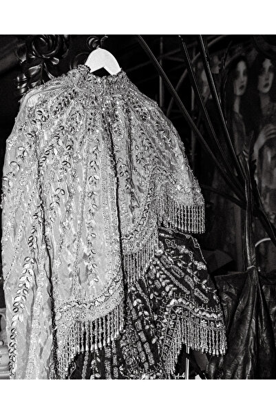 DUBAİ Taşlı Pelerin