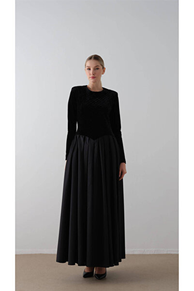 miha Hicran Önal KAPİTONE DETAYLI ELBİSE Siyah