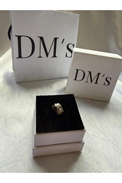 DM’s Silver Araba Gümüş Charm’ı