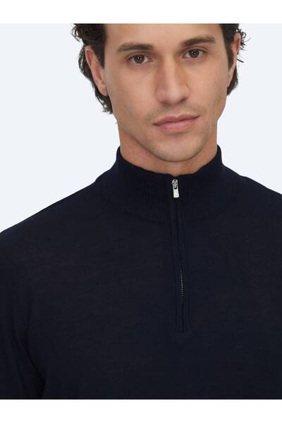 Kip Lacivert Bato Yaka Jakarlı Yün Karışımlı Triko Kazak