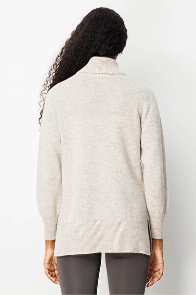Desen Triko Women's Full Turtleneck Side Slit Wool Sweater V.Beige