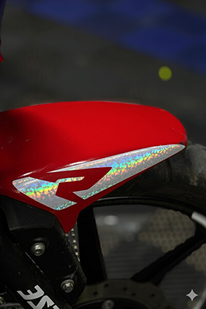 Banxtre ملصق تفاصيل بشعار R على طرف الرفرف لدراجة TVS Raider (يمين ويسار)