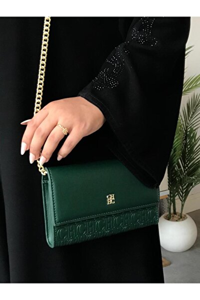 GGGG Shoulder bag with accessories