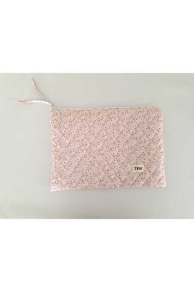 TALL WAY Crisp Pink Floral Laptop - Tablet Case 15-16 Inch