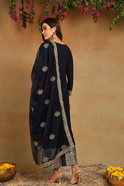 ZERE Navy Blue Silk Blend Solid Embroidered Straight Kurta Set