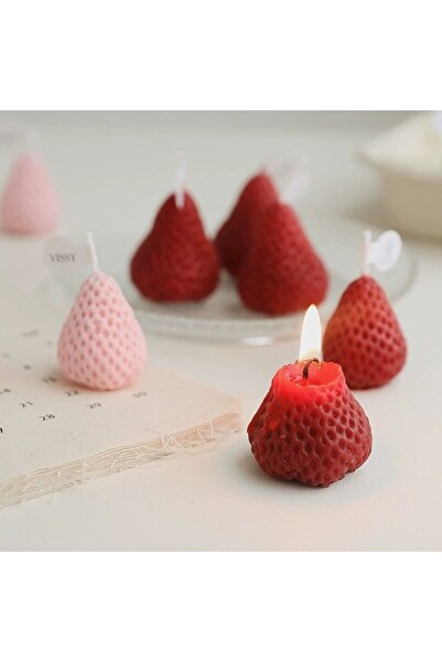 Flippy Set of 4 Scented Candles, Flippy, Strawberry Pattern, Burn Time 30 min, 52g, 6.3 x 6.3 x 3.8 cm, Red/Pink