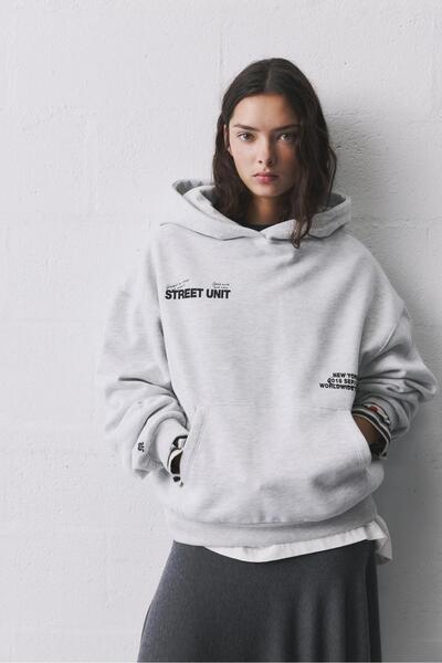 Pull & Bear Street Unit Kapüşonlu Sweatshirt