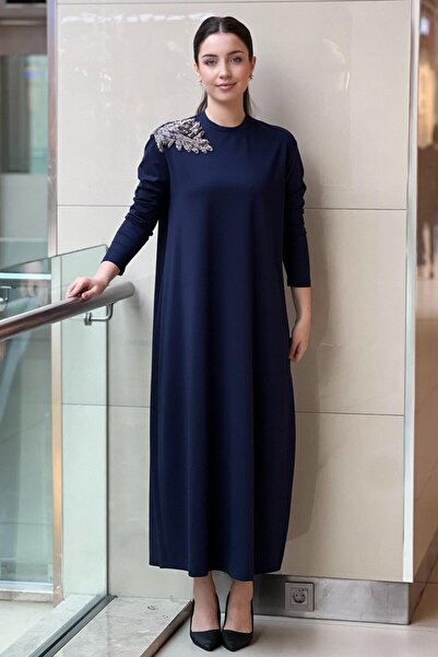 Nurcan Çetin Omuzu Boncuk İşlemeli Bambu Elbise