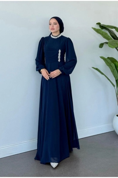 GÜZELLER Şifon Broşlu Boğazı Taşlı İsteme Söz Nişan Nikah Özel Gün Elbisesi Abiyesi