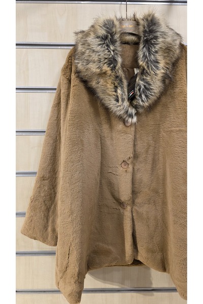 Park Moda Fur Collar Coat